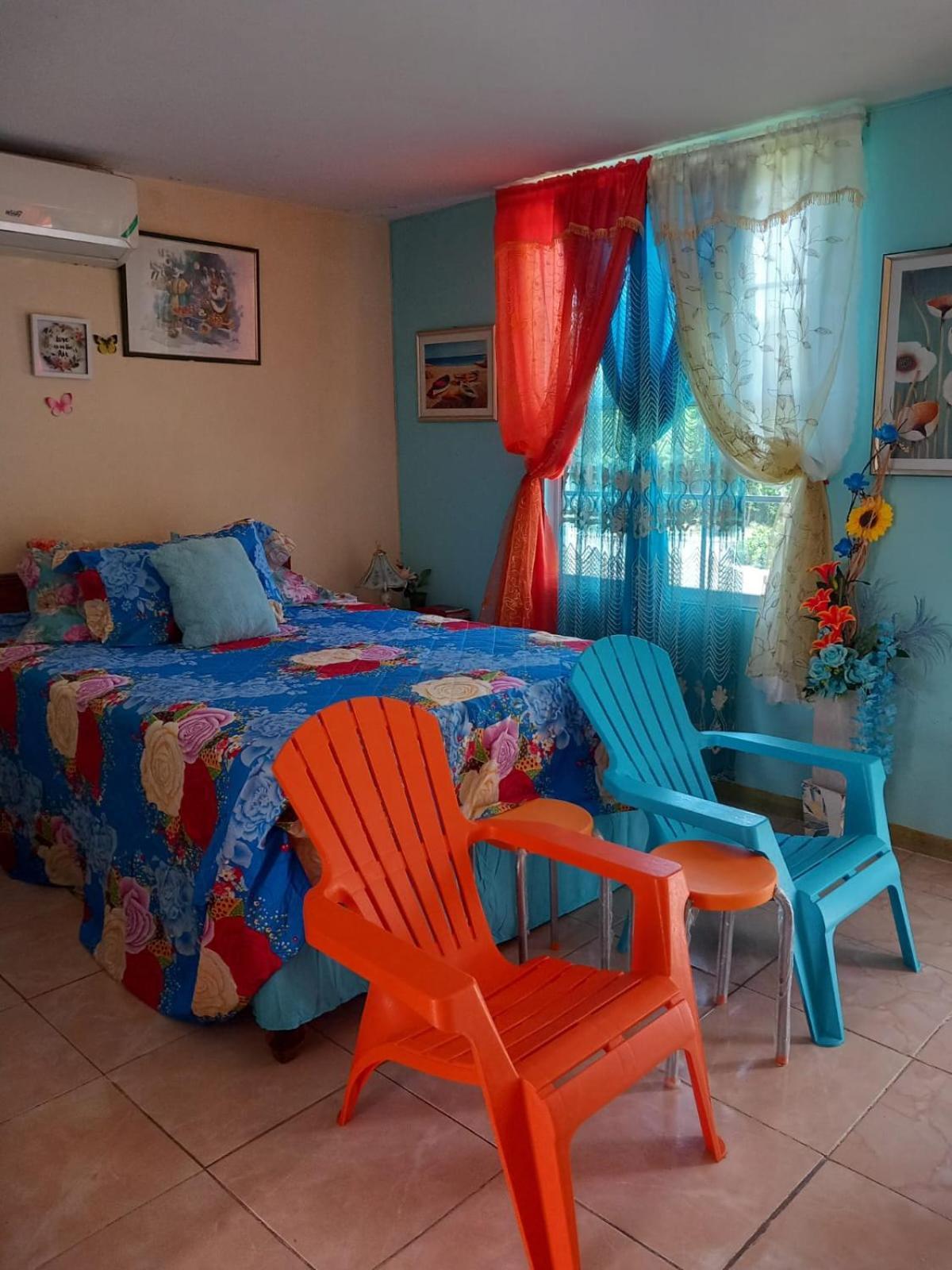Seacastle Deluxe Studio Montego Bay Extérieur photo